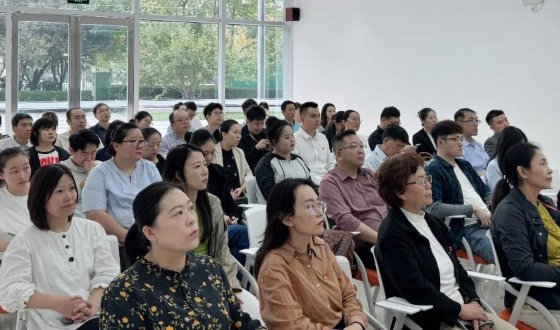 铭记历史 缅怀先烈｜中共上海金茂凯德青岛律师事务所支部参与上实片区楼宇党委组织的“永不磨灭的青岛抗战记忆”主题巡讲活动